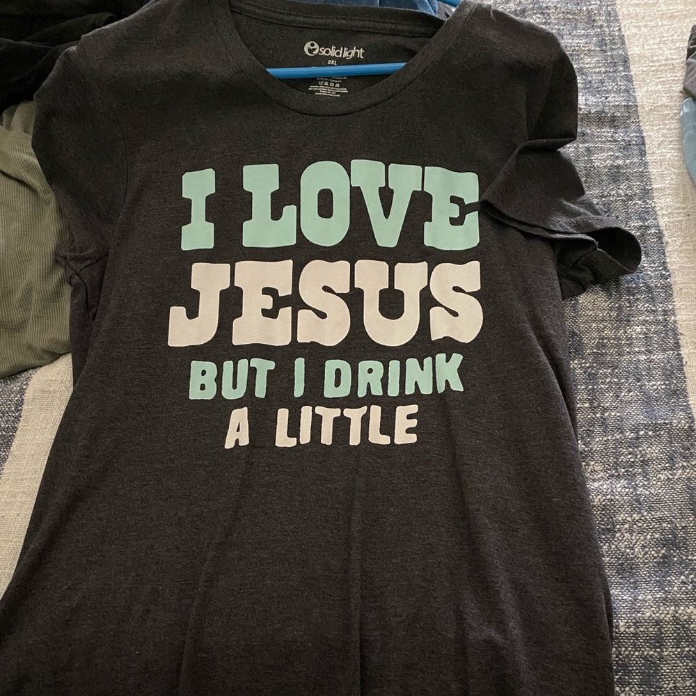 JESUS DRINKING TEE